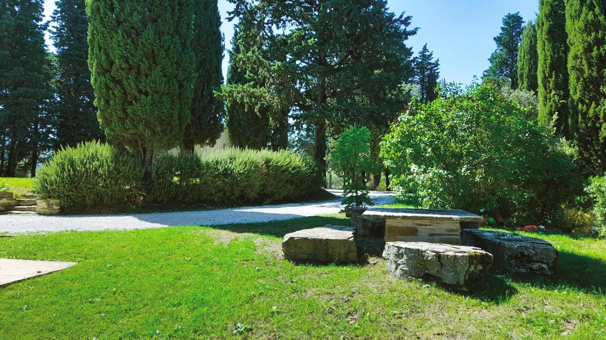 Villa Antica Residenza Montereano Gubbio Exterior foto